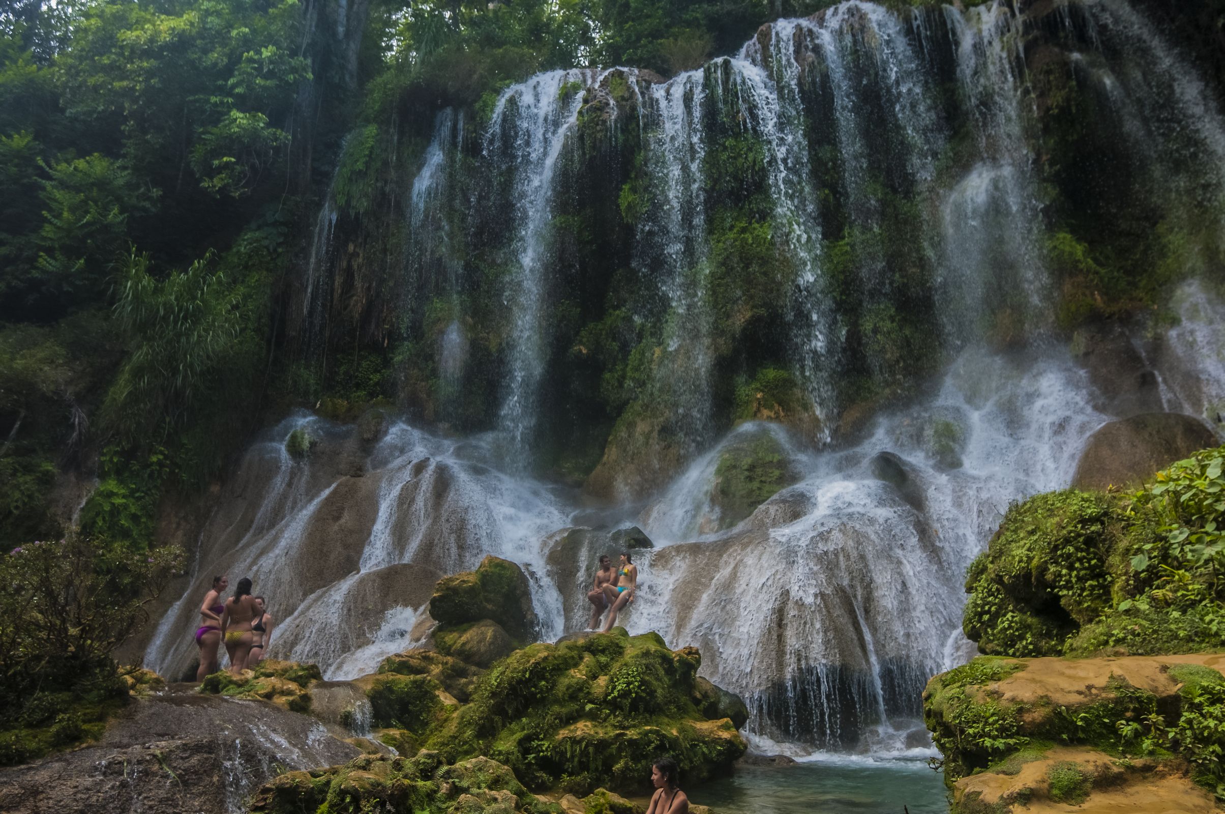 водопад эль ничо на кубе